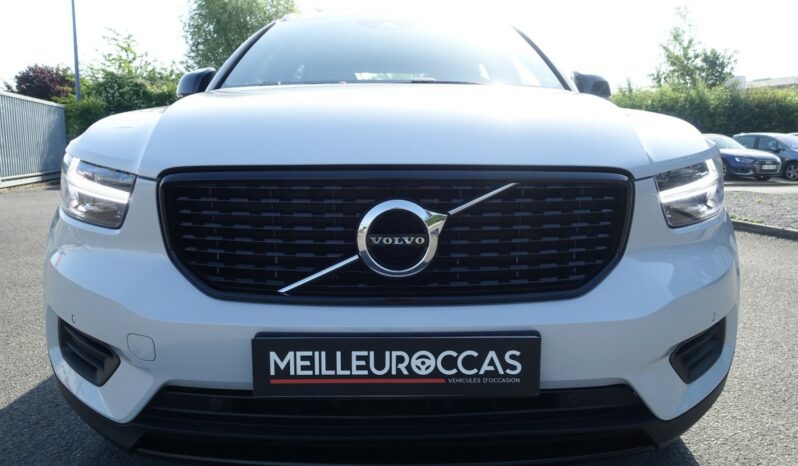 VOLVO XC 40 D3 2.0 L 150CH R-DESIGN complet