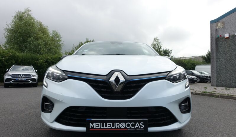 RENAULT CLIO V FULL E-TECH 145 CH complet