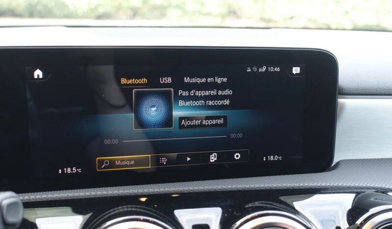 NOUVELLE MERCEDES CLASSE A BERLINE 180d 8G-DCT AMG-LINE complet
