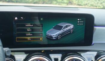 NOUVELLE MERCEDES CLASSE A BERLINE 180d 8G-DCT AMG-LINE complet