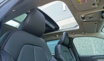 VOLVO XC 40 D4 2.0 L GEARTRONIC 190CH AWD INSCRIPTION complet