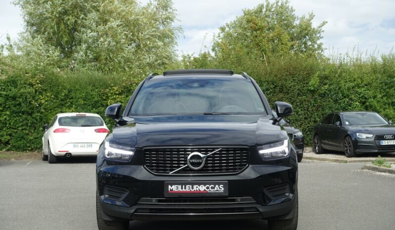 VOLVO XC 40 D4 2.0 L GEARTRONIC 190CH R-DESIGN complet