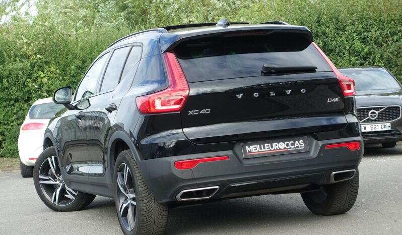 VOLVO XC 40 D4 2.0 L GEARTRONIC 190CH R-DESIGN complet