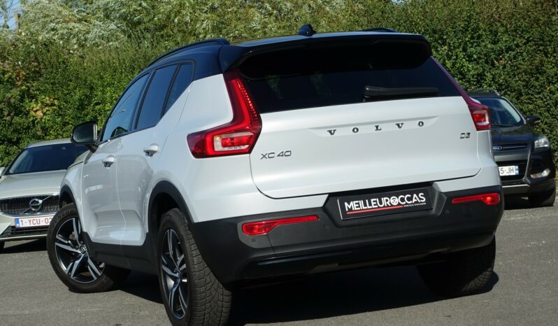 VOLVO XC 40 D3 2.0 L 150 CH R-DESIGN complet
