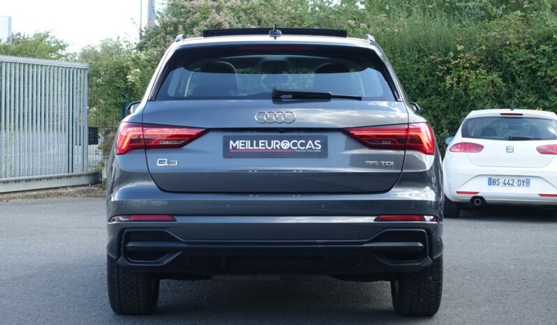 AUDI Q3 35 TDI 150 CH S-TRONIC  S-LINE complet