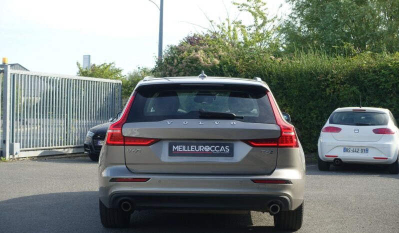 VOLVO V 60 T6 AWD HYBRIDE RECHARGEABLE GEARTRONIC PHEV 340 CH  MOMENTUM complet