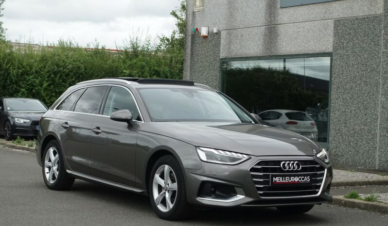 AUDI A4 AVANT 35 TDI MHEV PHASE 2 S-TRONIC 163 CH complet