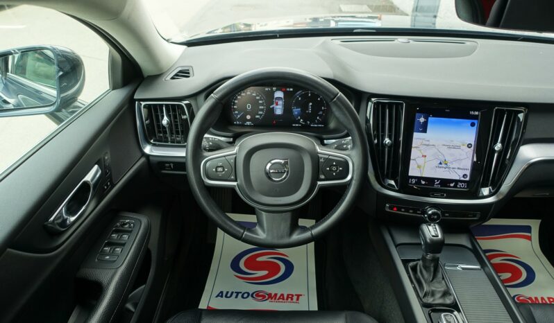 VOLVO V 60 D3 2.0 L GEARTRONIC 150CH MOMENTUM complet