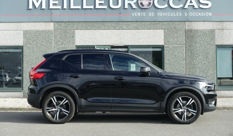 VOLVO XC 40 D4 2.0 L GEARTRONIC 190CH R-DESIGN complet