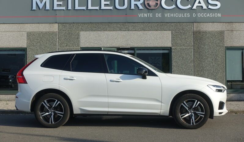 VOLVO XC 60 T8 AWD TWIN ENGINE HYBRIDE RECHARGEABLE GEARTRONIC 390 CH  R-DESIGN complet