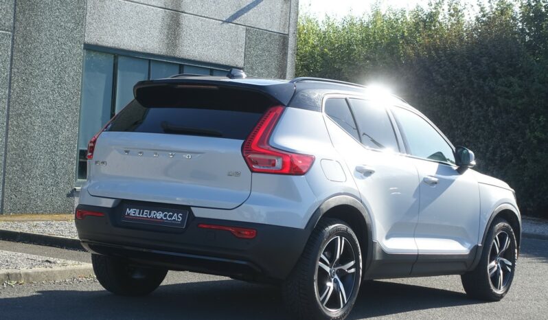 VOLVO XC 40 D3 2.0 L 150 CH R-DESIGN complet