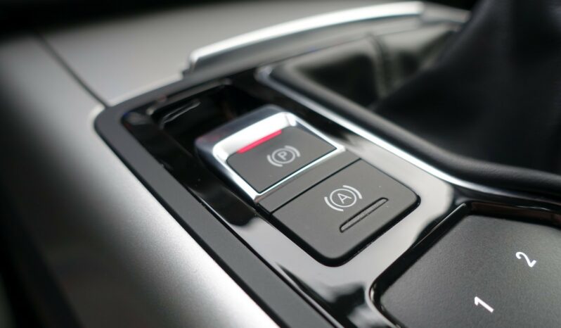 AUDI A6 AVANT 2.0L TDI 190 CH ULTRA complet