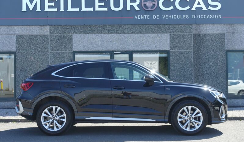 AUDI Q3 35 TDI 150 CH S-TRONIC  S-LINE complet
