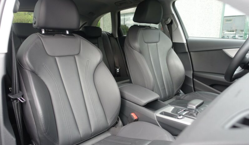 AUDI A4 AVANT 35 TDI MHEV PHASE 2 S-TRONIC 163 CH complet