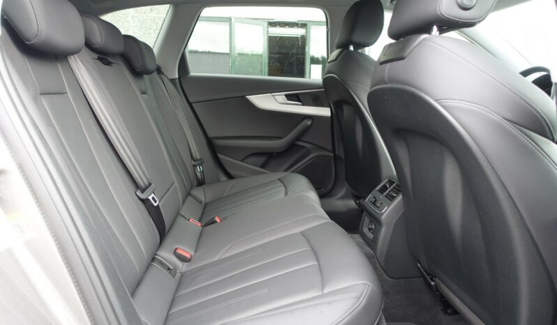 AUDI A4 AVANT 35 TDI MHEV PHASE 2 S-TRONIC 163 CH complet