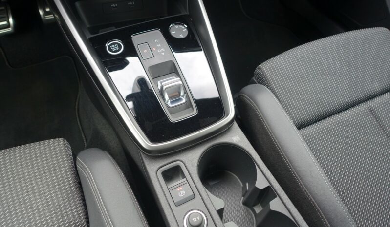 AUDI A3 BERLINE 30 TFSI S-TRONIC MHEV S-LINE INT complet