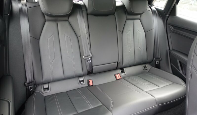 AUDI A3 SPORTBACK 45 COMPETITION TFSI E TRON S-TRONIC 245 CH HYBRIDE RECHARGEABLE  S-LINE complet