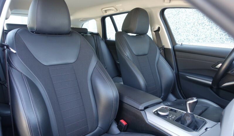 BMW 318 D TOURING 150 CH SERIE 3 complet