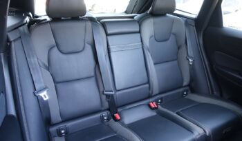 VOLVO XC 60 B4 D5 2.0L GEARTRONIC 197CH MHEV PHASE 2 R-DESIGN complet