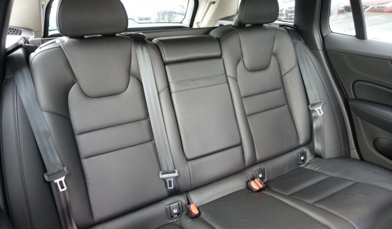 VOLVO V 60 D3 2.0 L 150CH MOMENTUM complet