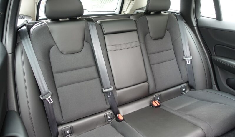 VOLVO V 60 D3 2.0 L  150CH MOMENTUM complet