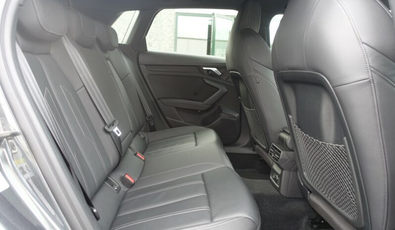 AUDI A3 SPORTBACK 45 COMPETITION TFSI E TRON S-TRONIC 245 CH HYBRIDE RECHARGEABLE  S-LINE complet