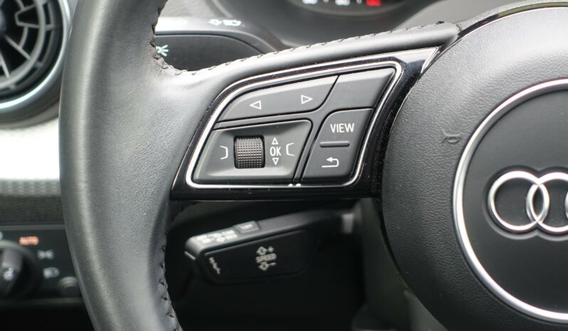 AUDI Q2 30 TDI S-TRONIC 116 CH S-LINE complet