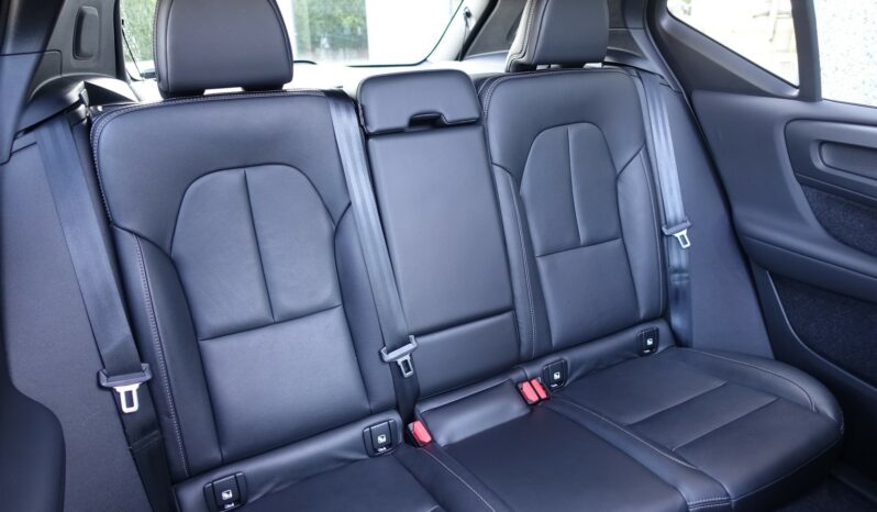 VOLVO XC 40 D3 2.0 L GEARTRONIC 150CH R-DESIGN complet