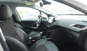 PEUGEOT 2008 1.5 L BLUE HDI 102 CH complet