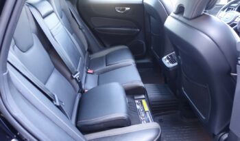 VOLVO XC 60 B4 D5 2.0L GEARTRONIC 197CH MHEV PHASE 2 R-DESIGN complet