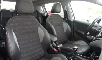 PEUGEOT 2008 1.5 L BLUE HDI 102 CH complet