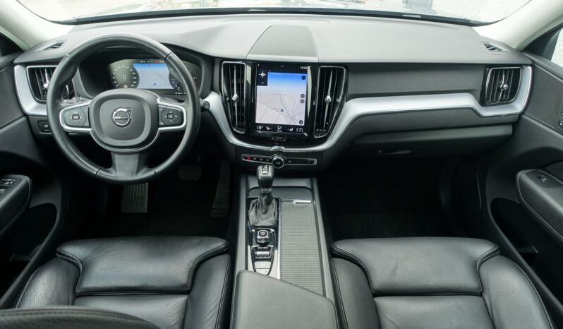 VOLVO XC 60 D4 2.0 L GEARTRONIC 163CH  MOMENTUM complet