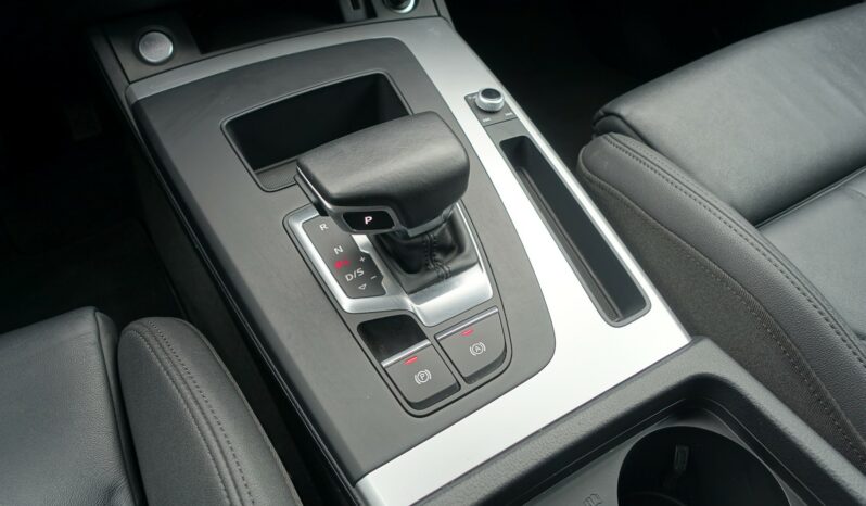 AUDI Q5 35 TDI 163 CH S-TRONIC MHEV complet