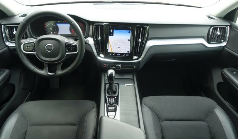 VOLVO V 60 D3 2.0 L  150CH MOMENTUM complet