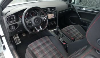 VOLKSWAGEN GOLF VII 2.0 GTI PERFORMANCE 230 CH complet