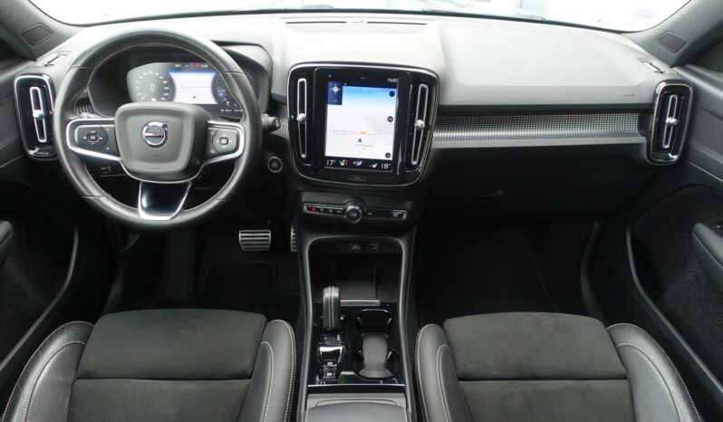VOLVO XC 40 D3 2.0 L GEARTRONIC 150CH R-DESIGN complet
