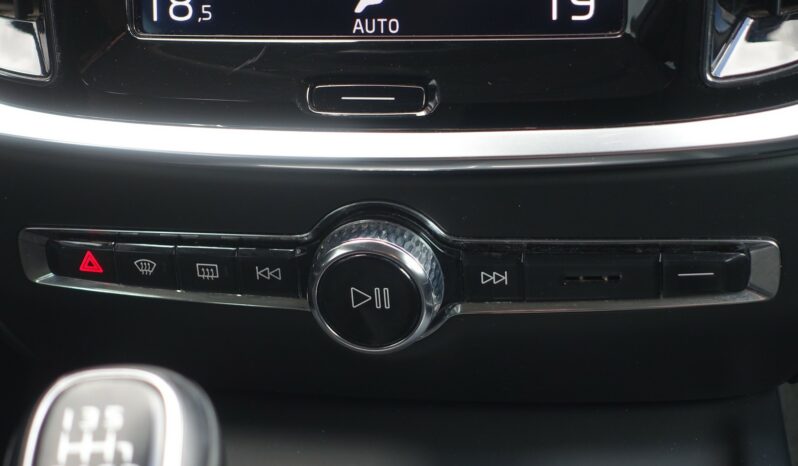 VOLVO V 60 D3 2.0 L 150CH complet