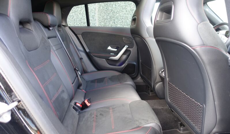 MERCEDES CLASSE CLA 200D SHOOTING BRAKE 150 CH 8G-DCT AMG-LINE complet