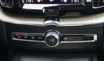 VOLVO XC 60 T6 HYBRIDE RECHARGEABLE GEARTRONIC AWD 340 CH INSCRIPTION complet