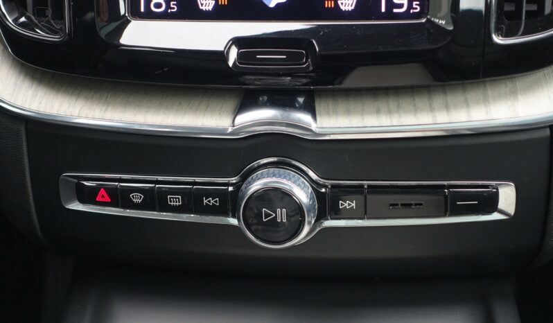 VOLVO XC 60 T6 HYBRIDE RECHARGEABLE GEARTRONIC AWD 340 CH INSCRIPTION complet