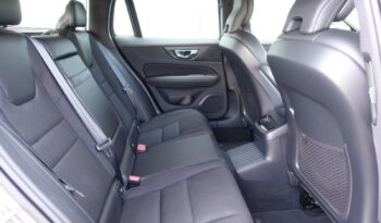 VOLVO V 60 T6 AWD HYBRIDE RECHARGEABLE GEARTRONIC PHEV 340 CH  MOMENTUM complet