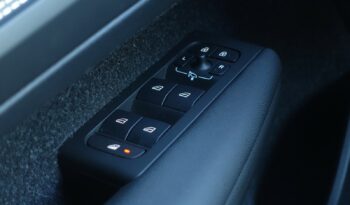 VOLVO XC 40 D3 2.0 L 150 CH R-DESIGN complet