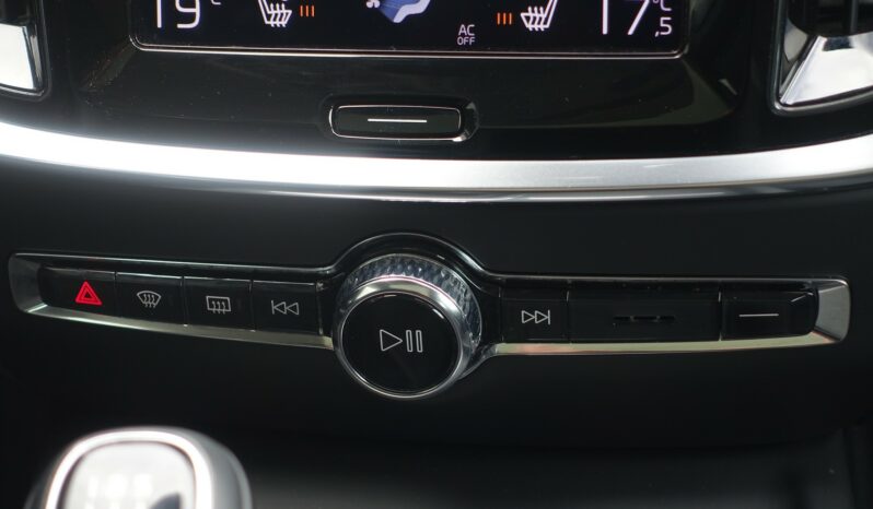 VOLVO V 60 D3 2.0 L  150CH MOMENTUM complet