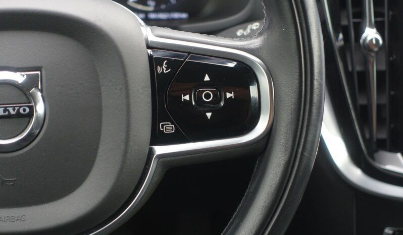 VOLVO V 60 D3 2.0 L GEARTRONIC 150CH complet