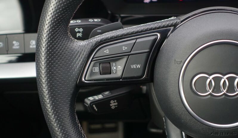 AUDI A3 SPORTBACK 45 COMPETITION TFSI E TRON S-TRONIC 245 CH HYBRIDE RECHARGEABLE  S-LINE complet