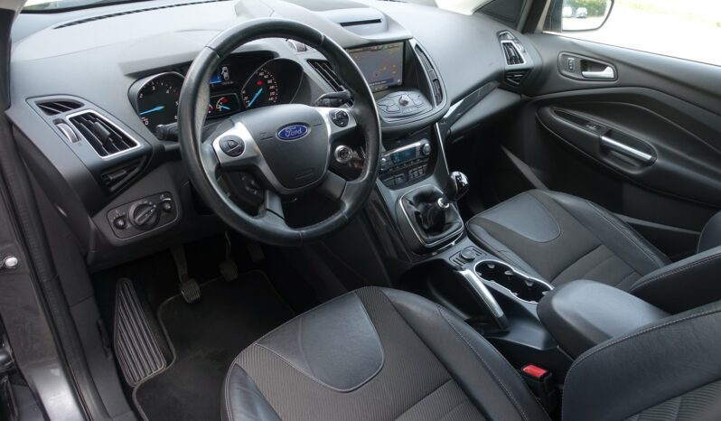 FORD KUGA 2.0 TDCI 16V 120 CH TITANIUM complet