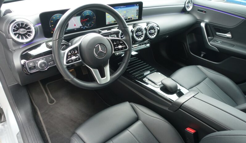 MERCEDES CLA SHOOTING BRAKE 180 D 8G-DCT complet