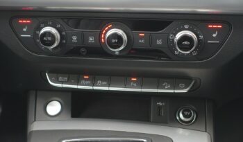AUDI Q5 35 TDI 163 CH S-TRONIC SPORT complet