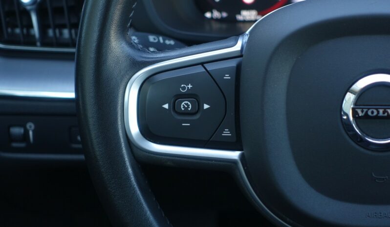 VOLVO XC 60 D4 2.0 L GEARTRONIC 190CH MOMENTUM complet