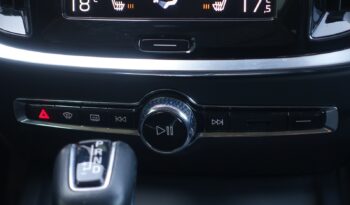 VOLVO V 60 D3 2.0 L GEARTRONIC 150CH MOMENTUM complet